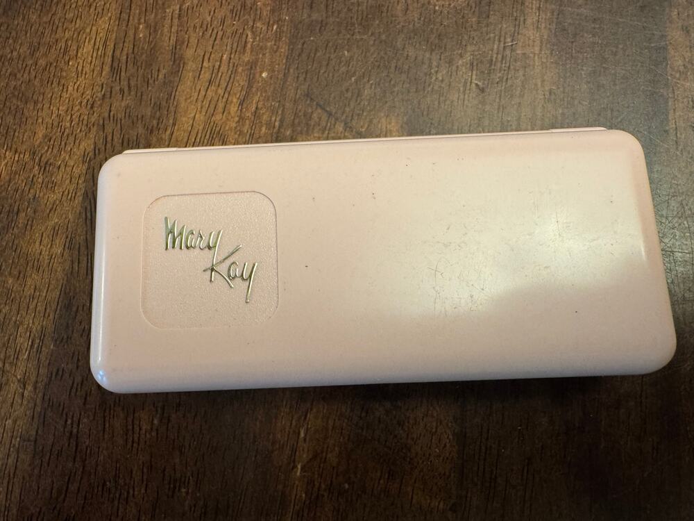 Vintage Mary Kay blusher palate with brush NWOB